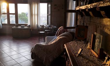 Quinta y hotel con casa principal con 4 cabañas muy cerca de la ciudad! Queretar