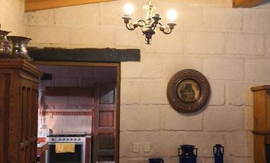 Quinta y hotel con casa principal con 4 cabañas muy cerca de la ciudad! Queretar