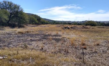 TERRENO INDUSTRIAL EN VENTA CON DOS FRENTES