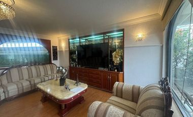 Casa en Venta, Lomas de la Hacienda, 4 Recámaras.