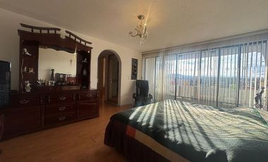Casa en Venta, Lomas de la Hacienda, 4 Recámaras.