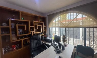 Casa en Venta, Lomas de la Hacienda, 4 Recámaras.