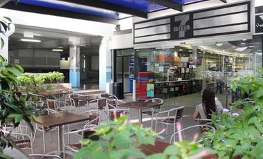 Oficina acondicionada en renta 301m2 edificio zona Campestre SPGG