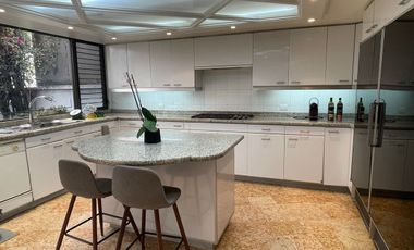 VENTA DE CASA EN BOSQUE DE LAS LOMAS