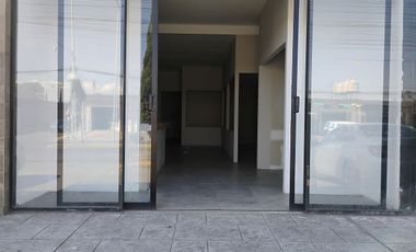 Renta de Local en Plaza Comercial en Tlaxcalancingo zona UVM