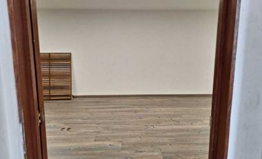 Renta de Bodega Industrial - Iztacalco - 2,500 m2