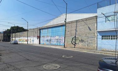 Renta de Bodega Industrial - Iztacalco - 2,500 m2
