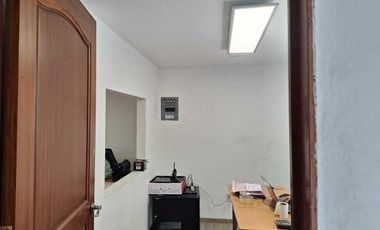 Renta de Bodega Industrial - Iztacalco - 2,500 m2