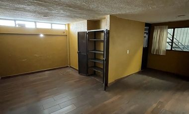 BODEGA COMERCIAL EN RENTA EN CALLE CENTRAL NORTE