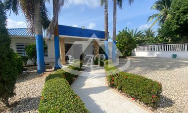 CASA FINCA EN VENTA VIA AL FARO|9511