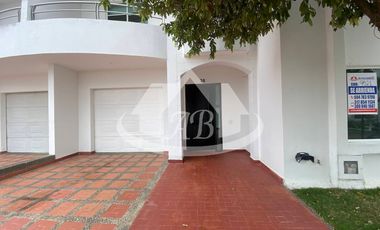 CASA EN ARRIENDO Y VENTA BARRIO LA CASTELLANA |9521