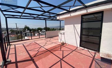 Casa con Roof Garden y Jardín | Cochera Techada para 2 Autos | Excelente Ubicación en Tlaxcala