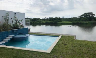 Casa en RENTA de 4 recámaras, con alberca y acceso al río, a 100 mts de Las Palmas Residencial