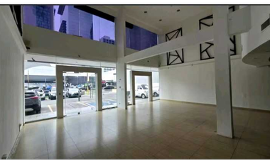 LOCAL COMERCIAL EN OBARRIO PLAZA TIFFANY  330M2