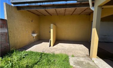 Alquilo Casa Dos Habitaciones en Caseros, Entre Ríos