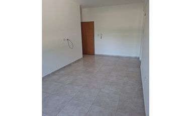 IMPECABLE DEPARTAMENTO EN ALQUILER. ITUZAINGO SUR.