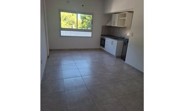 IMPECABLE DEPARTAMENTO EN ALQUILER. ITUZAINGO SUR.