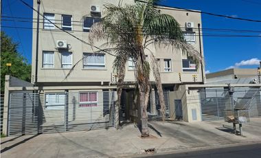 IMPECABLE DEPARTAMENTO EN ALQUILER. ITUZAINGO SUR.