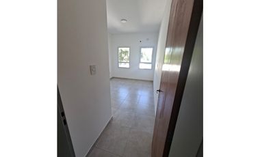 IMPECABLE DEPARTAMENTO EN ALQUILER. ITUZAINGO SUR.
