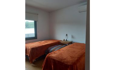 SE VENDE CASA DE DOS DORMITORIOS EN MAYU SUMAJ A METROS DEL RIO