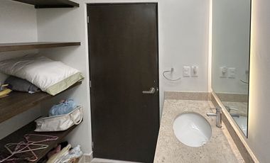 Casa en Venta en conkal una sola planta equipada y con paneles solares