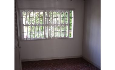 Se Arrienda Casa Comercial en San Joaquin, Medellín