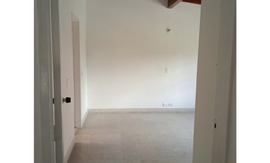 Se Arrienda Casa Comercial en San Joaquin, Medellín