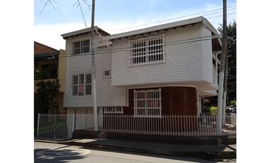 Se Arrienda Casa Comercial en San Joaquin, Medellín
