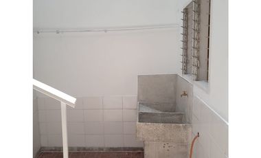 Se Arrienda Casa Comercial en San Joaquin, Medellín