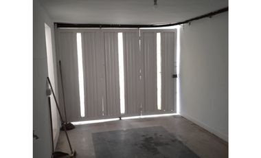 Se Arrienda Casa Comercial en San Joaquin, Medellín