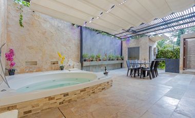 Casa en Venta en el poblado cerca al C.C. Tesoro