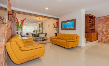 Casa en Venta en el poblado cerca al C.C. Tesoro