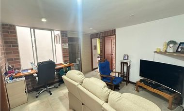 Casa en Venta en Itagüí Barrio Suramérica