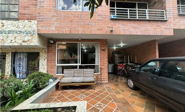 Casa en Venta en Itagüí Barrio Suramérica