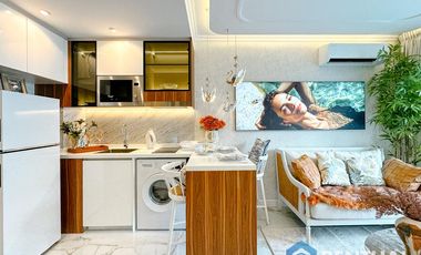 The Riviera Beverly Hills fir sale 1 bedroom 38 sqm Pool view Foreign name