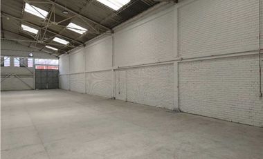 BODEGA INDUSTRIAL EN ARRIENDO, SECTOR LAS AMERICAS, BOGOTA