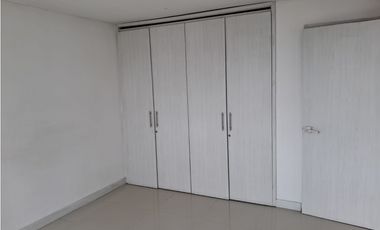 ARRIENDA CASA COMERCIAL EL TRIANGULO