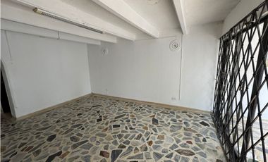 SE VENDE O ARRIENDA CASA EN EL SECTOR DEL JARDIN, SANTA MARTA