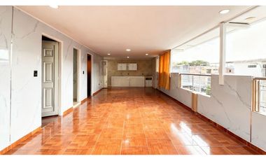 Casa esquinera con terraza en venta | Rincón del bosque - Palmira