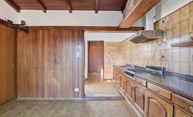 PH TRES AMBIENTES EN VENTA CENTRO DE BURZACO