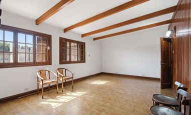 PH TRES AMBIENTES EN VENTA CENTRO DE BURZACO