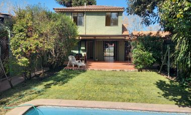 Casa en arriendo en LAS CONDES