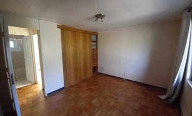 Casa en arriendo en LAS CONDES