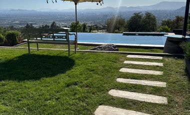 Casa en arriendo  en LA REINA