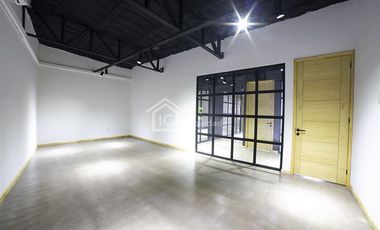 Oficina en Arriendo en Colina