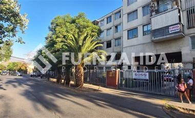 Departamento en Venta en Condominio Don Emiliano/ Metro Dorsal