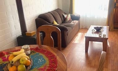 Casa en Arriendo en Gran oportunidad , casa de 2 dormitorios y un baño en placilla, Curauma.