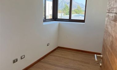 Casa en Venta en CALLE NUEVA, RINCONADA CONDOMINIO EL SAUCE
