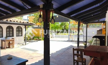 Local Comercial en Arriendo en Colon / Alonso de Camargo