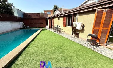 Casa en Venta en alcalde eduardo castillo velasco con avenida americo vespucio